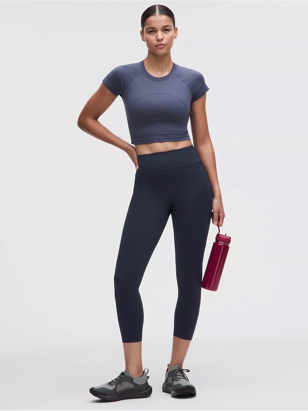 NWT LULULEMON Navy Fast and Free High-Rise Crop Leggings, 23” (US 6)
